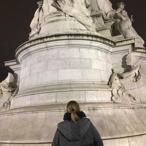 Meet your Posher, Marilyn